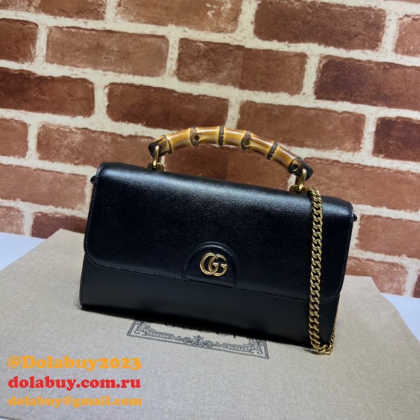 Gucci Replica 675794 Diana small shoulder bag in black/brown
