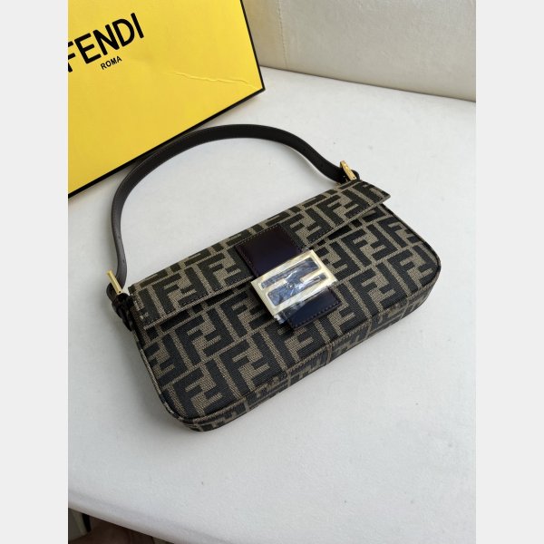 Perfect 1:1 Mirror Fendi Baguette handbag