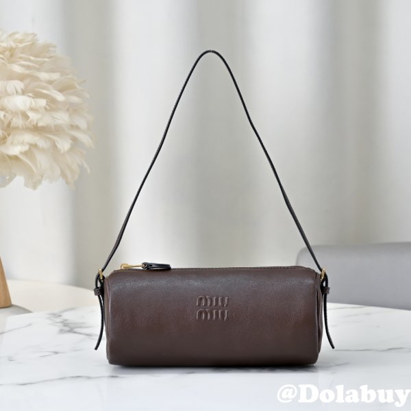 Fashion MIU MIU Nappa Leather Pouch 5NE851