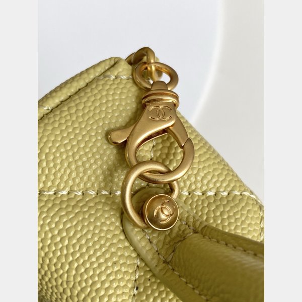 Replica AP4483 Classic Clutch With Chain Knockoff Bag