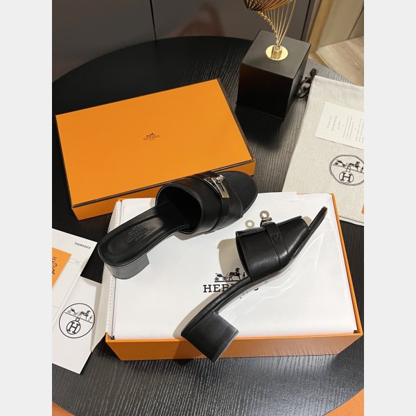 Luxury Hermes Gigi 50 Kelly Sandal