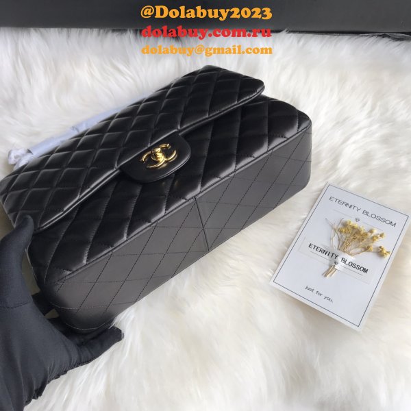 CC CF Knockoff Grained Lambskin & Gold-Tone Metal 30CM Black Maxi